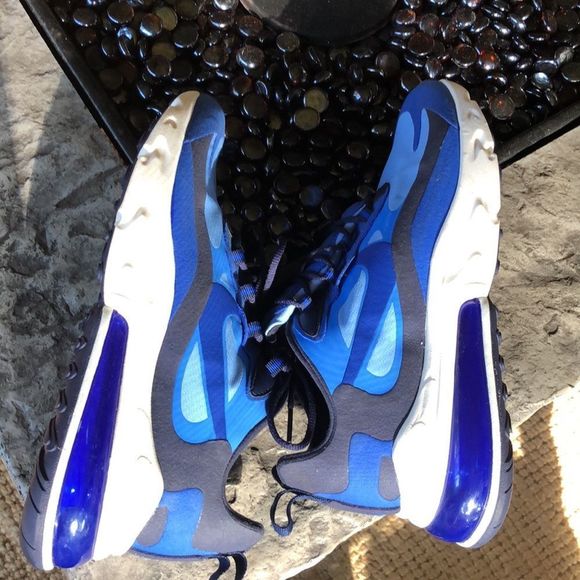 Nike Air Max 270 React Pacific/Hyper Blue CI3866 400 running Size 8.5 men's - Picture 4 of 16